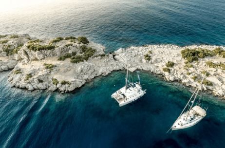Hydra boat rentals to dokos beach