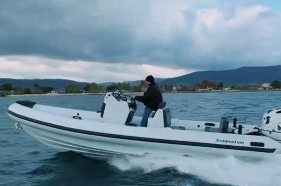 Marvel 690 – Agile Hydra Boat Hire